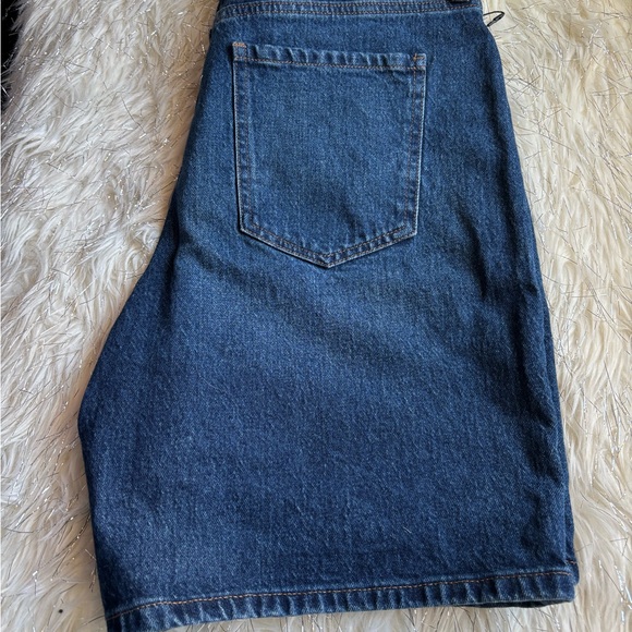 BANANA REPUBLIC Women’s Denim Shorts - Picture 7 of 16